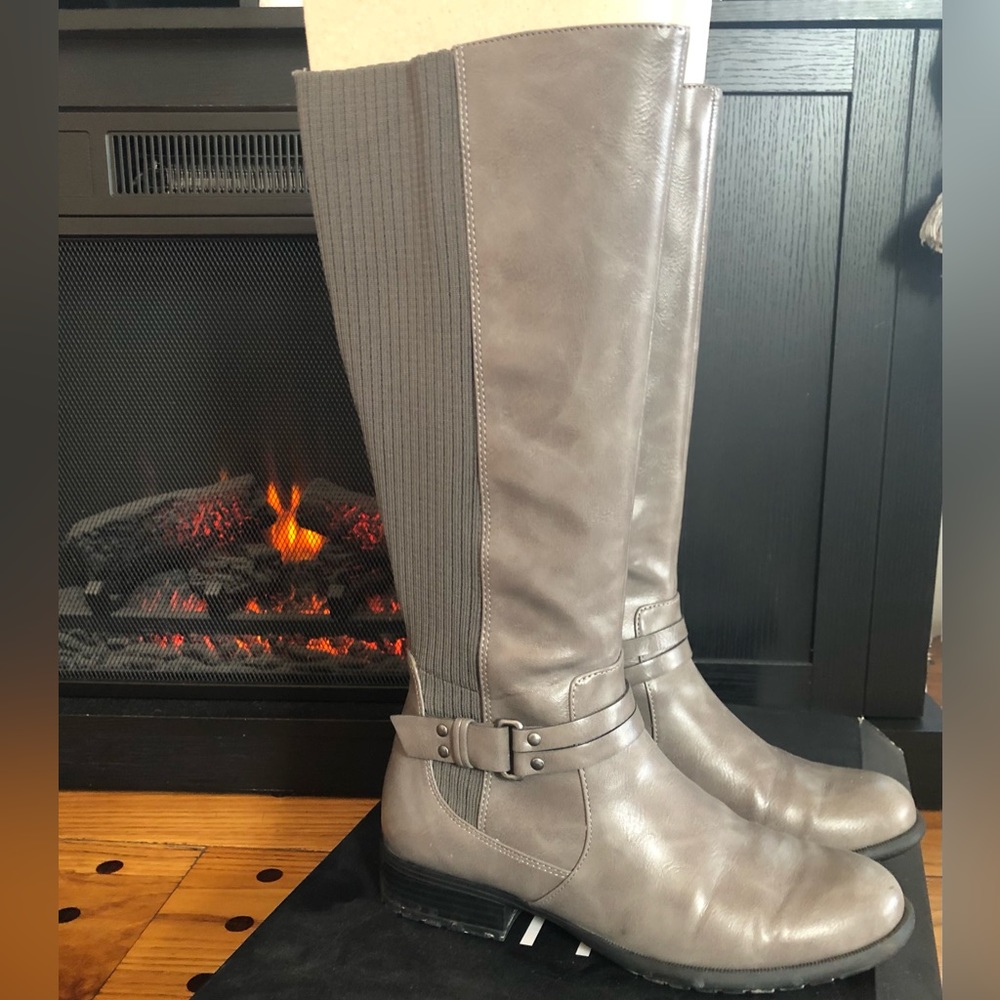 Gray boots